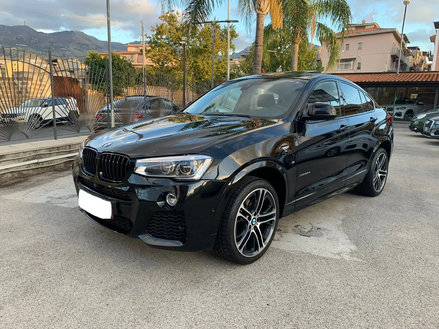BMW X4 xdrive20d Msport auto Tetto Schwarz - 1