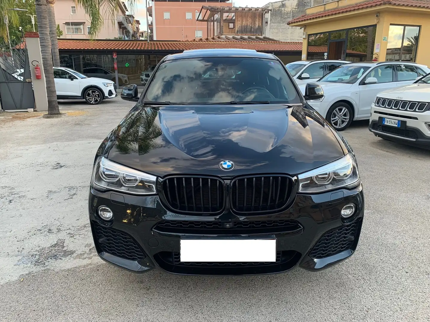 BMW X4 xdrive20d Msport auto Tetto Schwarz - 2