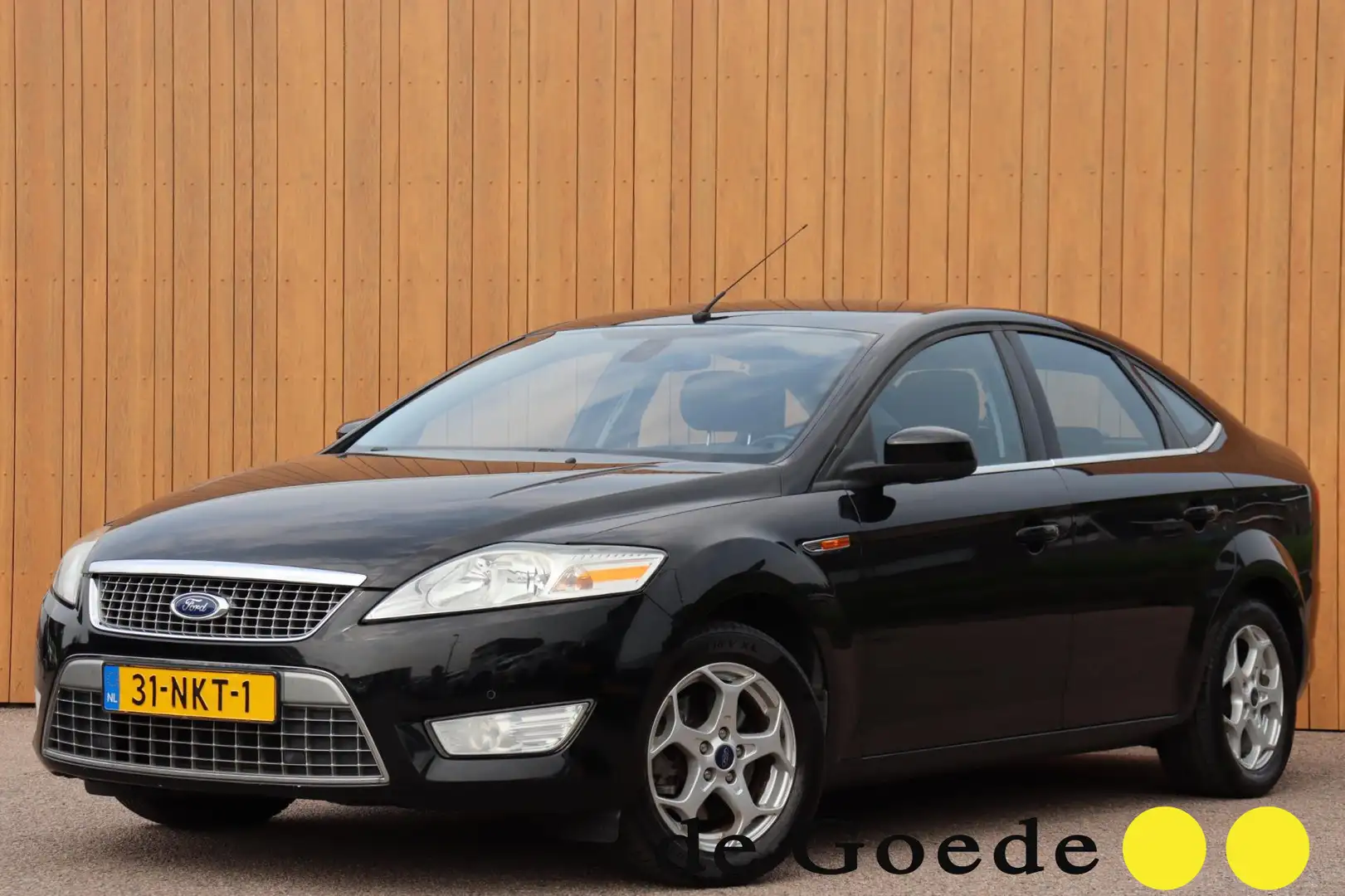 Ford Mondeo 2.0-16V Limited org. NL-auto Zwart - 1