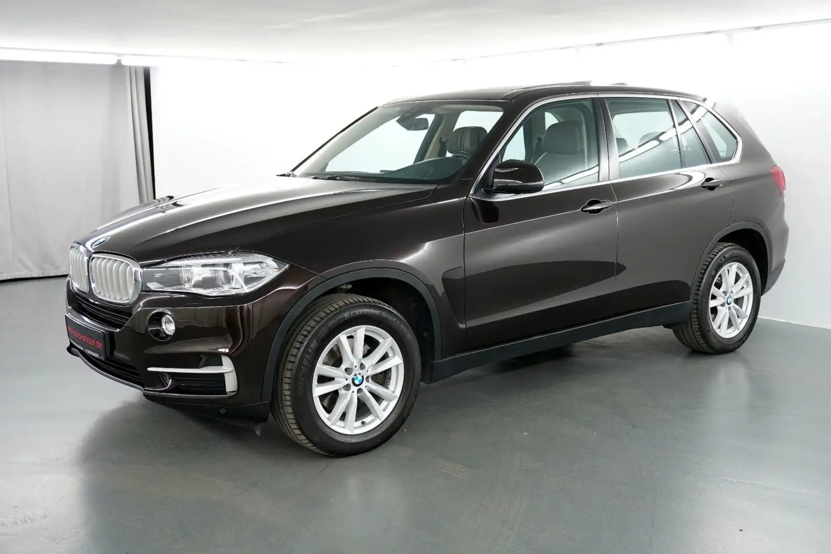BMW X5 40 d Panorama  Xenon HIFI Drive Assist Leder Maro - 1
