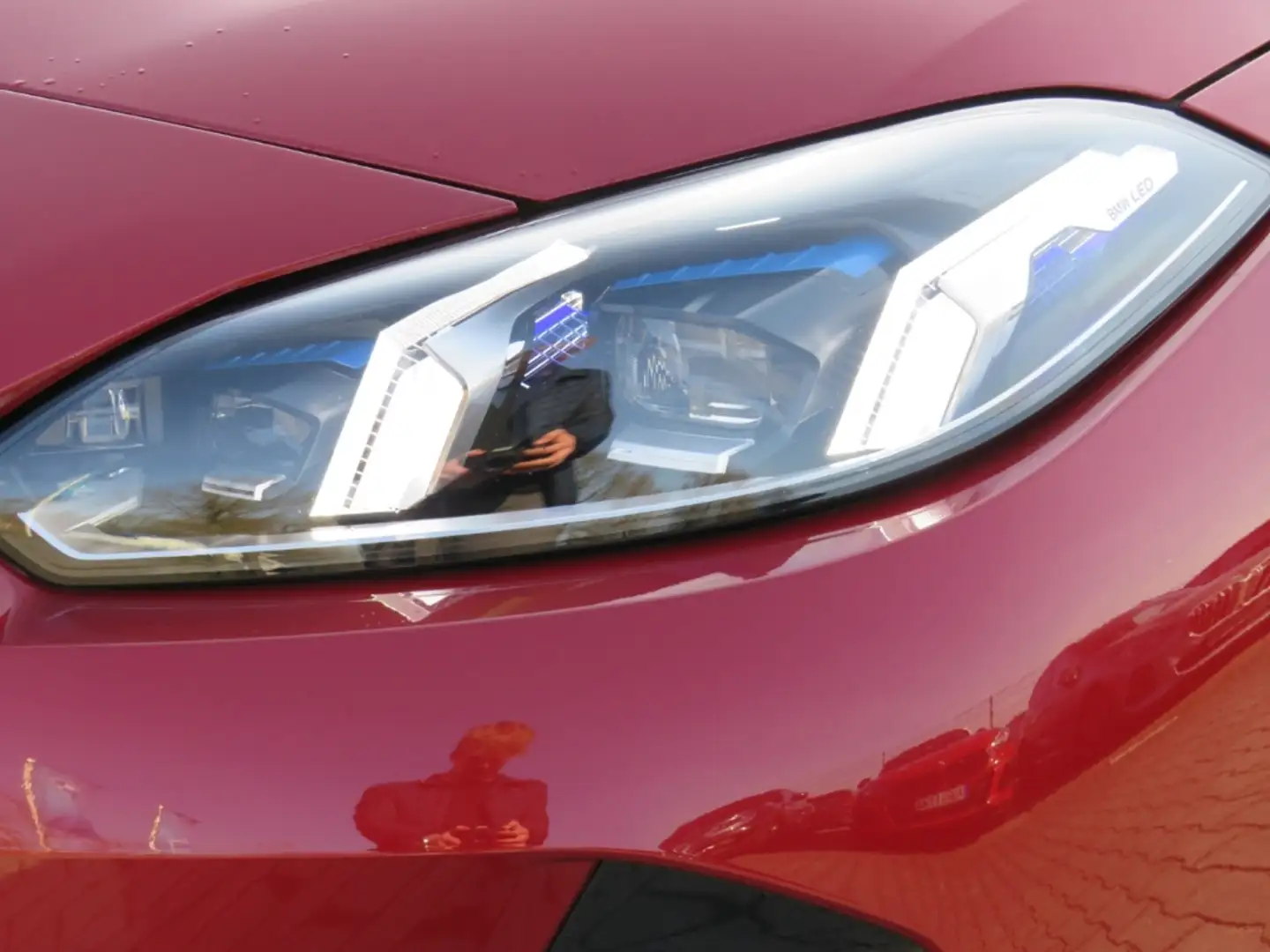 BMW 120 M-Sport Design/adapt. LED/Premiumpaket Rood - 2