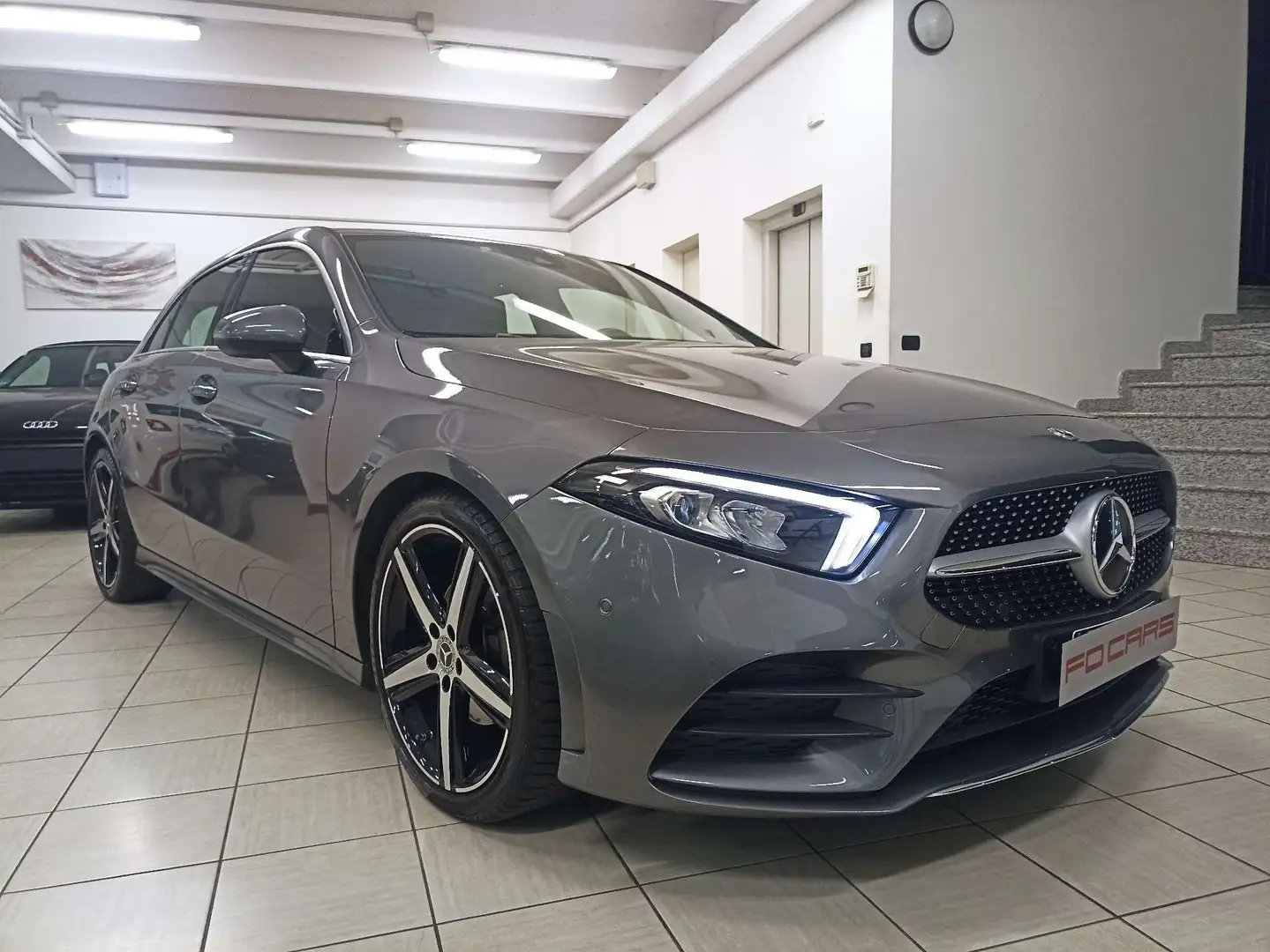 Mercedes-Benz A 200 A 200 PREMIUM PRESTIGE - PERFETTA Grau - 1