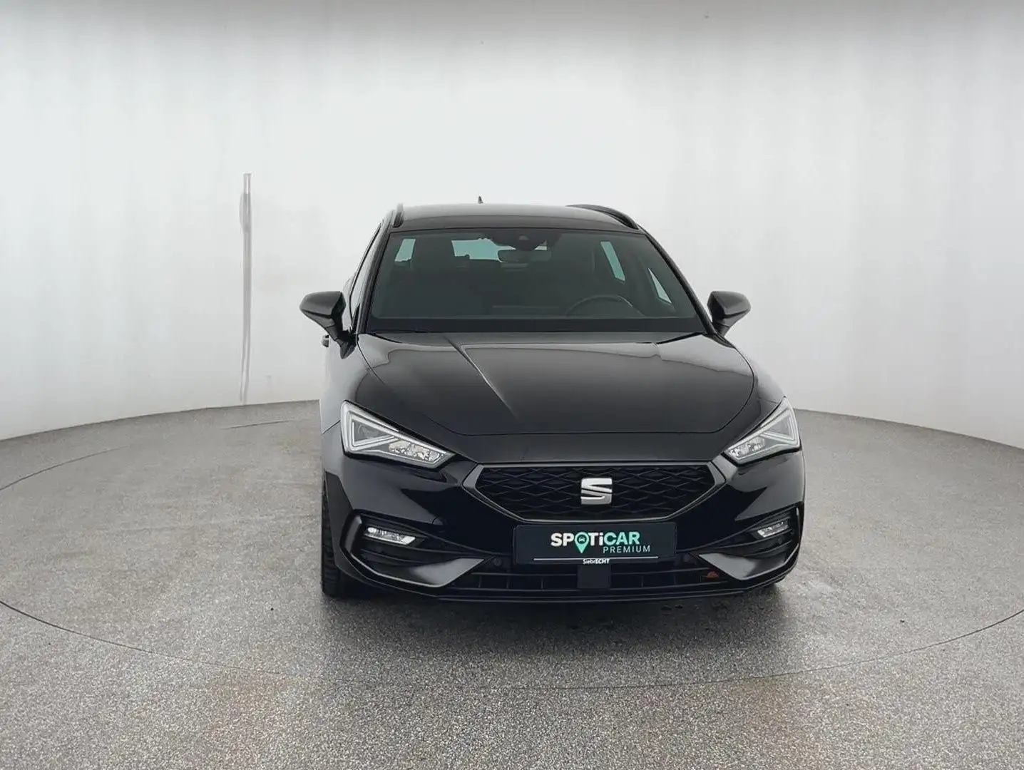 SEAT Leon FR Plus 1.5*RFK*Navi*SHZ*uvm Schwarz - 2