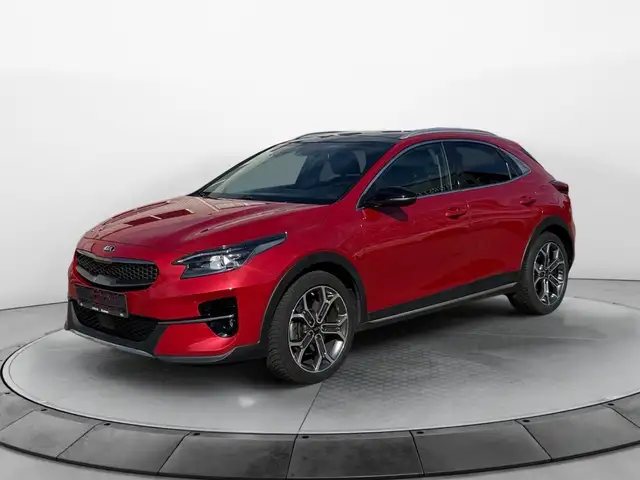 Kia XCeed 1.6 T-GDI Platinum CARPLAY KAM LED PANORAM