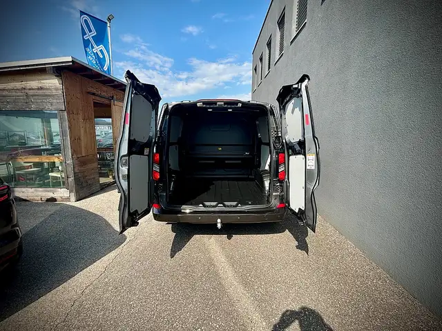 Ford Transit Custom DK Limited 320L2 170PS AWD Aut. ... Ansicht 15