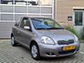 Toyota Yaris 1.0 VVT-i S-Line | Zeer lage km stand | Grijs - thumbnail 11