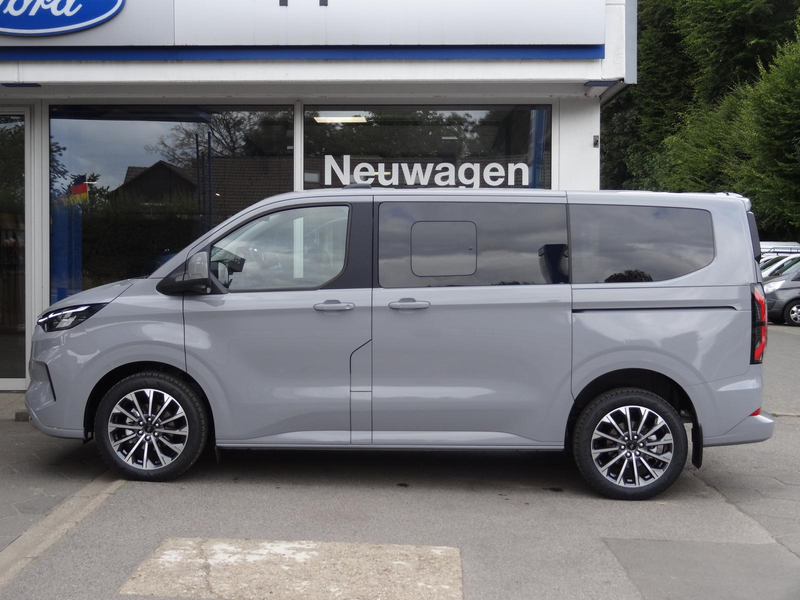 Ford Tourneo Custom L1 Titanium-X AUT AHK TWA ACC 19" — photo 7