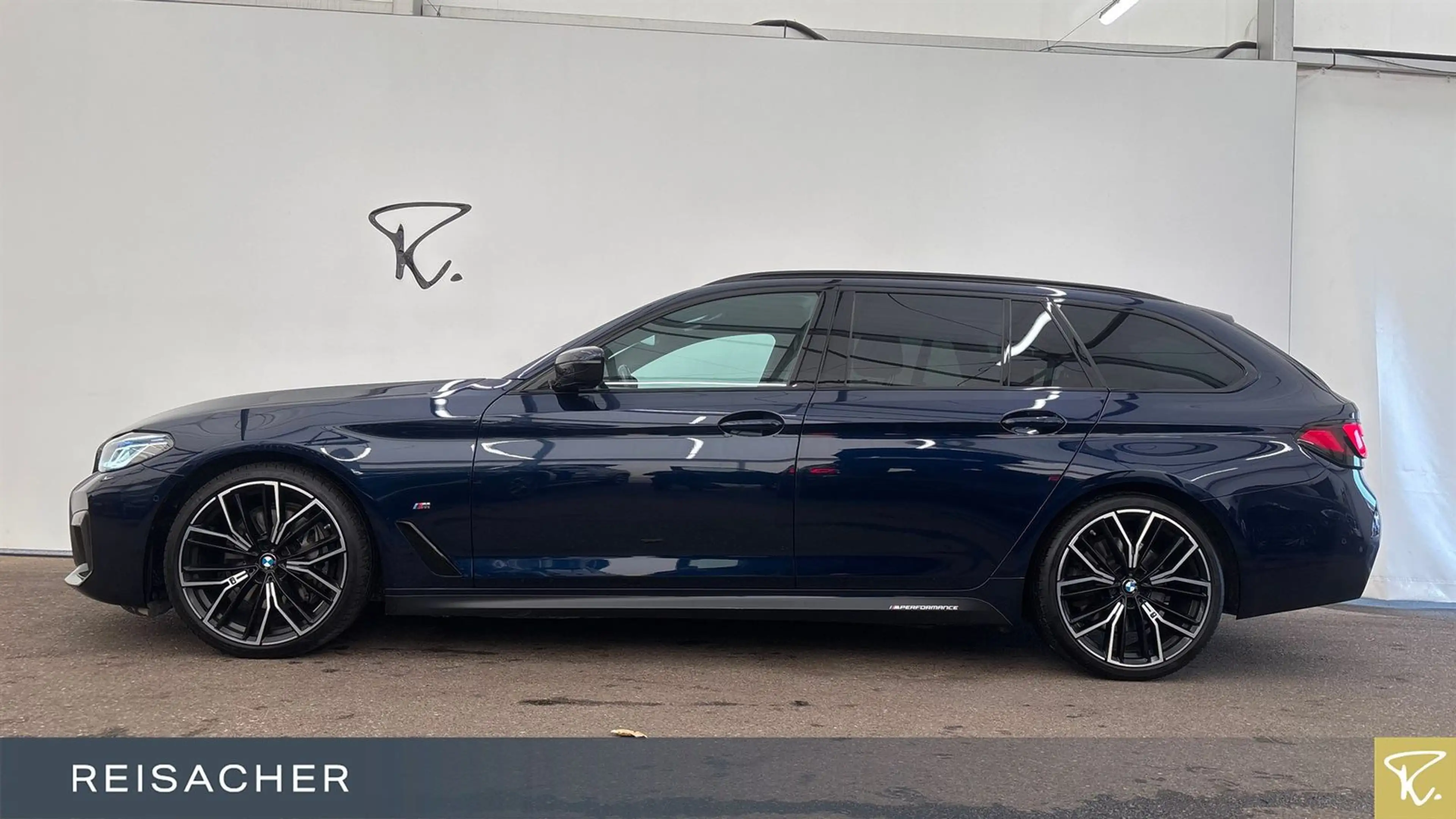 BMW 540 d A xDrive M-Sport AHK LCProf HUD Laser 20"LM — photo 9