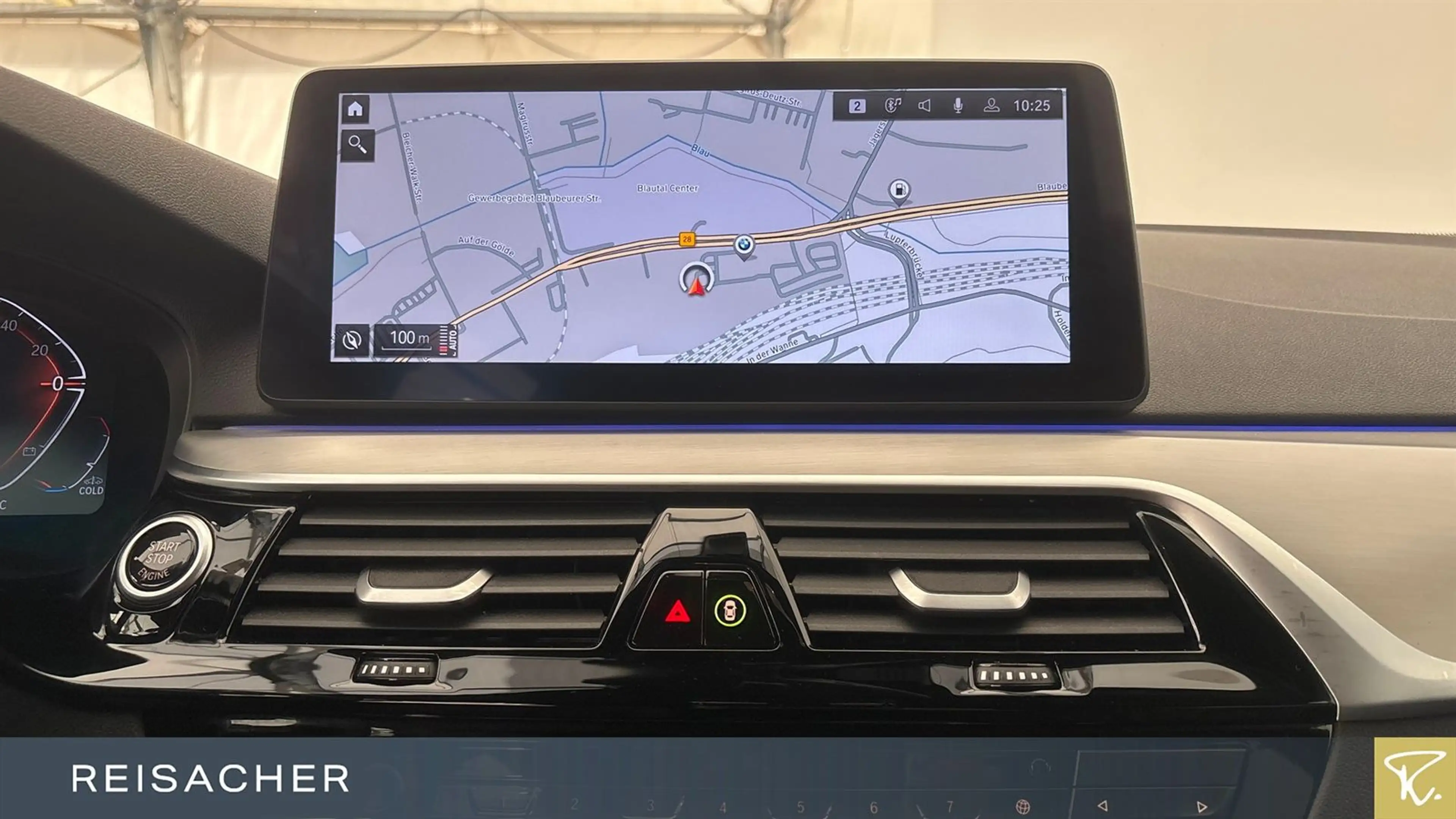BMW 540 d A xDrive M-Sport AHK LCProf HUD Laser 20"LM — photo 12