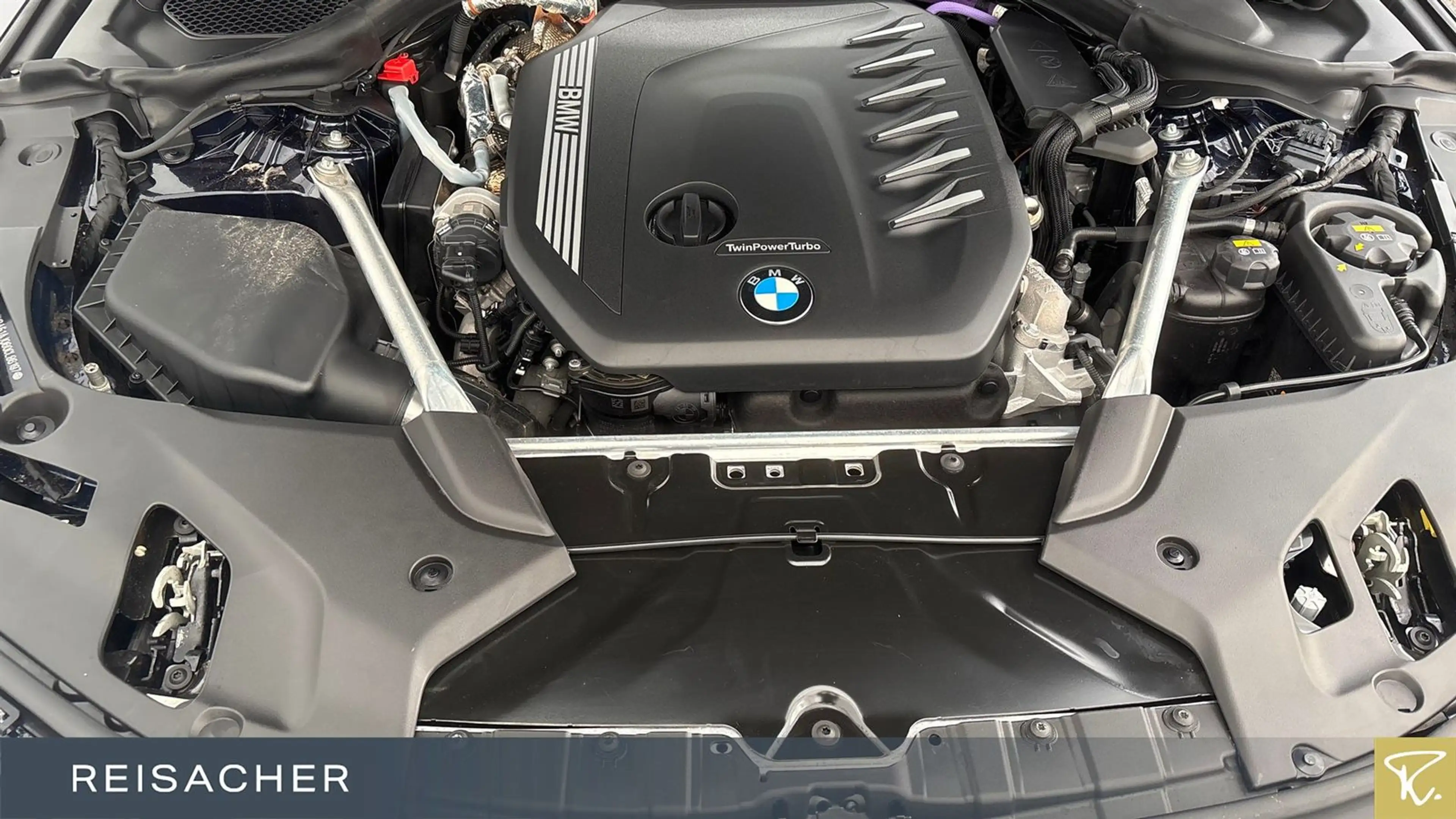 BMW 540 d A xDrive M-Sport AHK LCProf HUD Laser 20"LM — photo 7