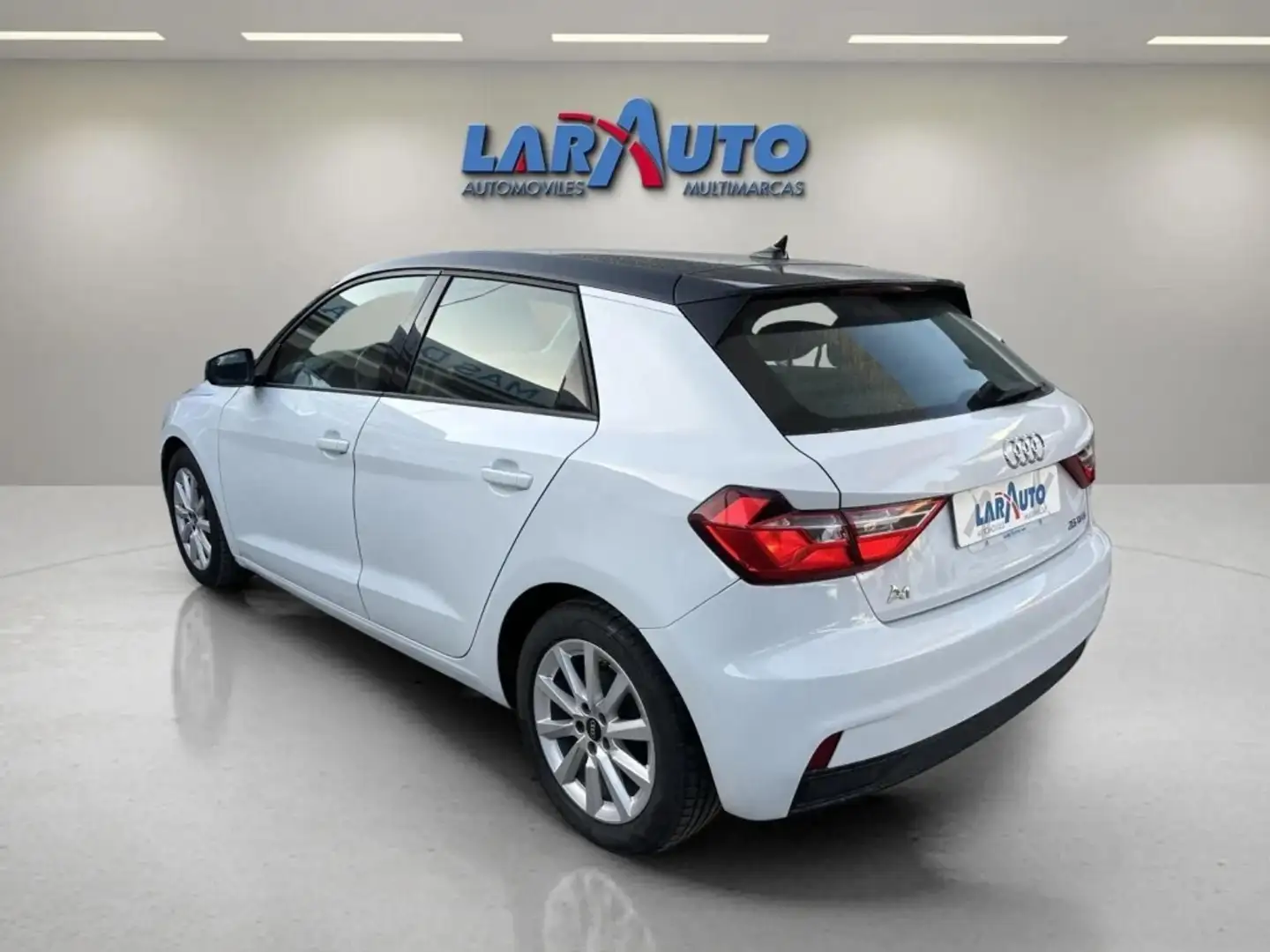 Audi A1 Sportback 25 TFSI Blanco - 2