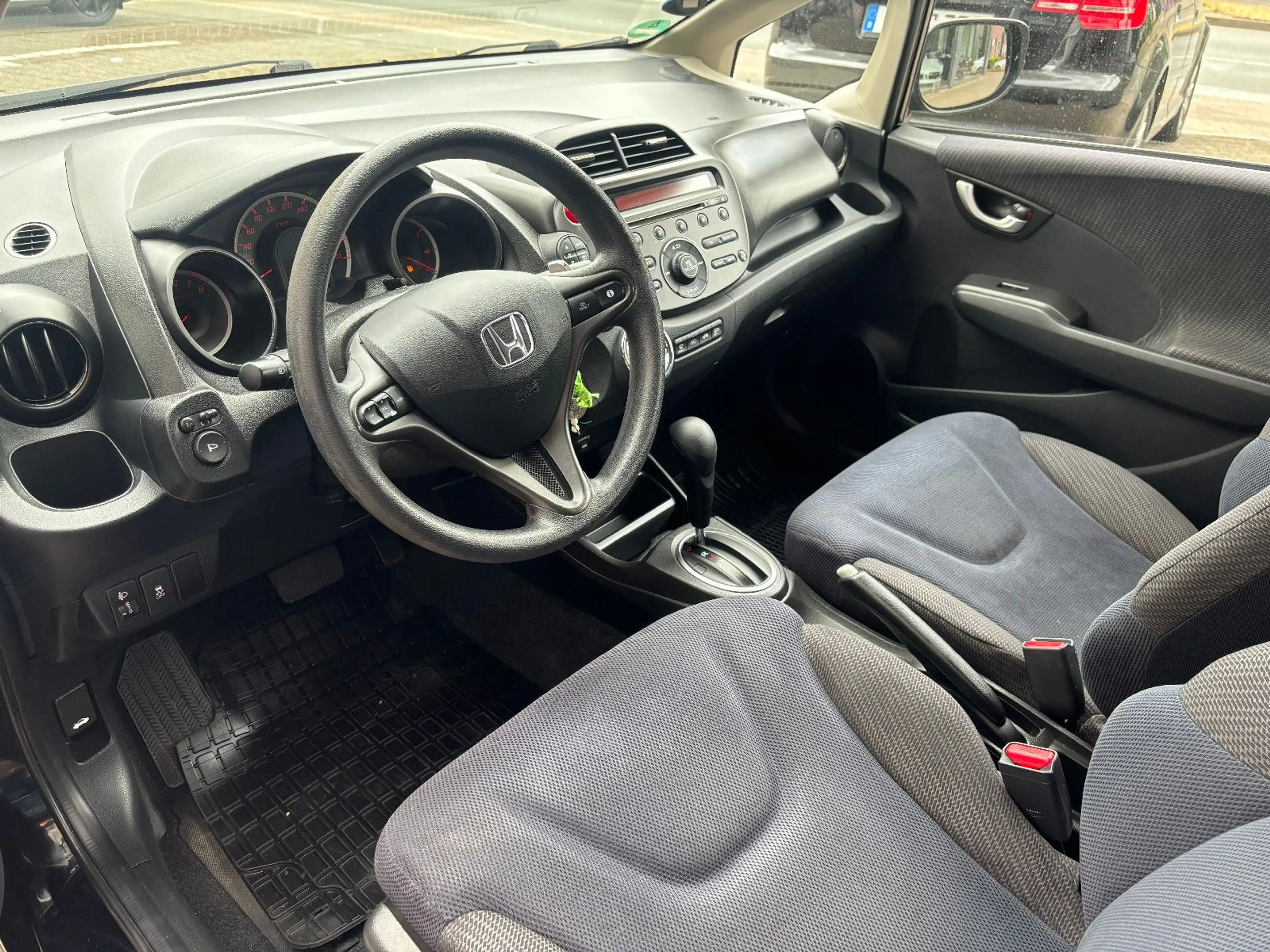 Honda Jazz 1.4 Comfort Automatik*Klima*MFL* — photo 7
