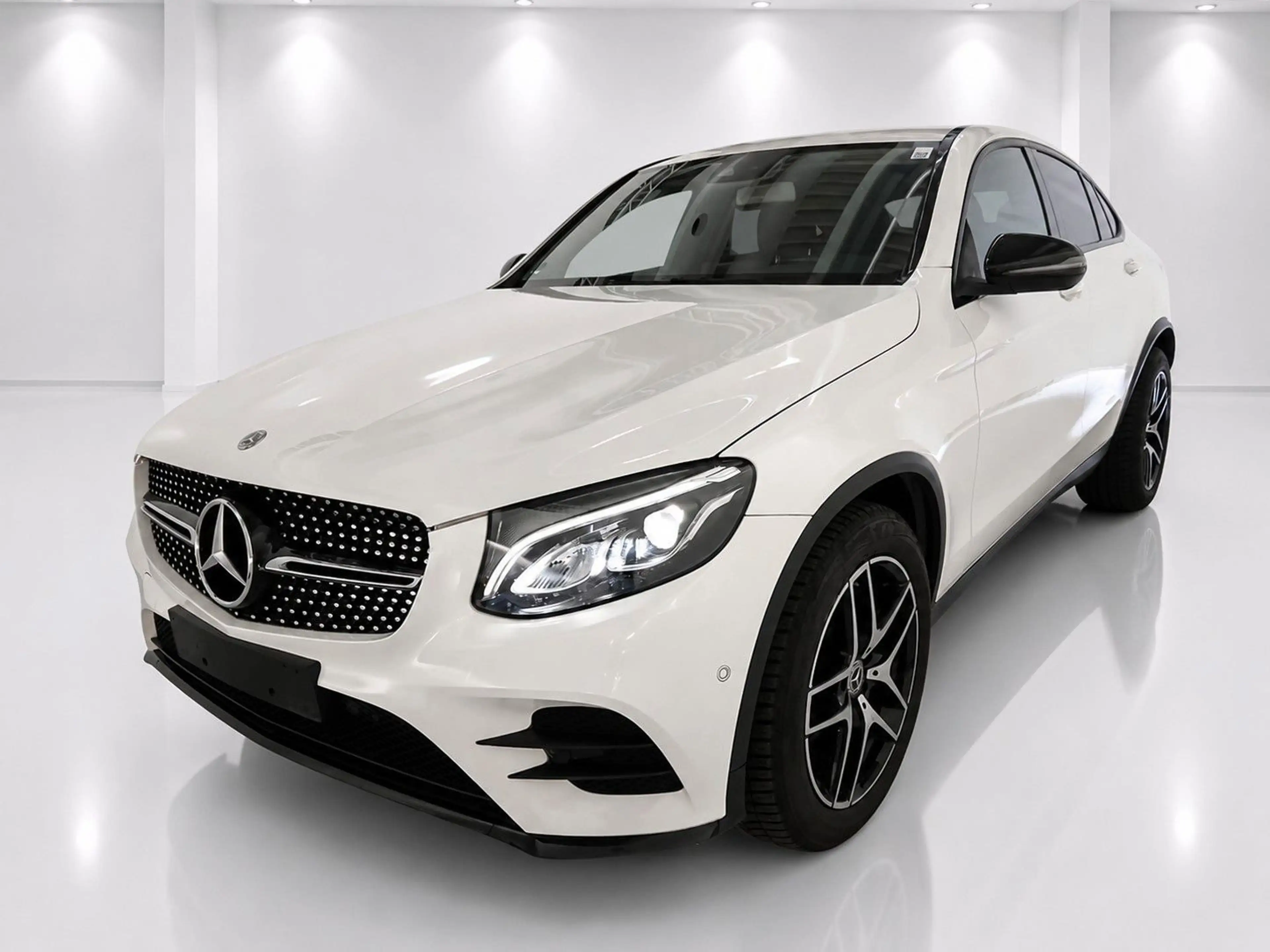 Mercedes-Benz GLC 250 Coupe  4Matic AMG Line