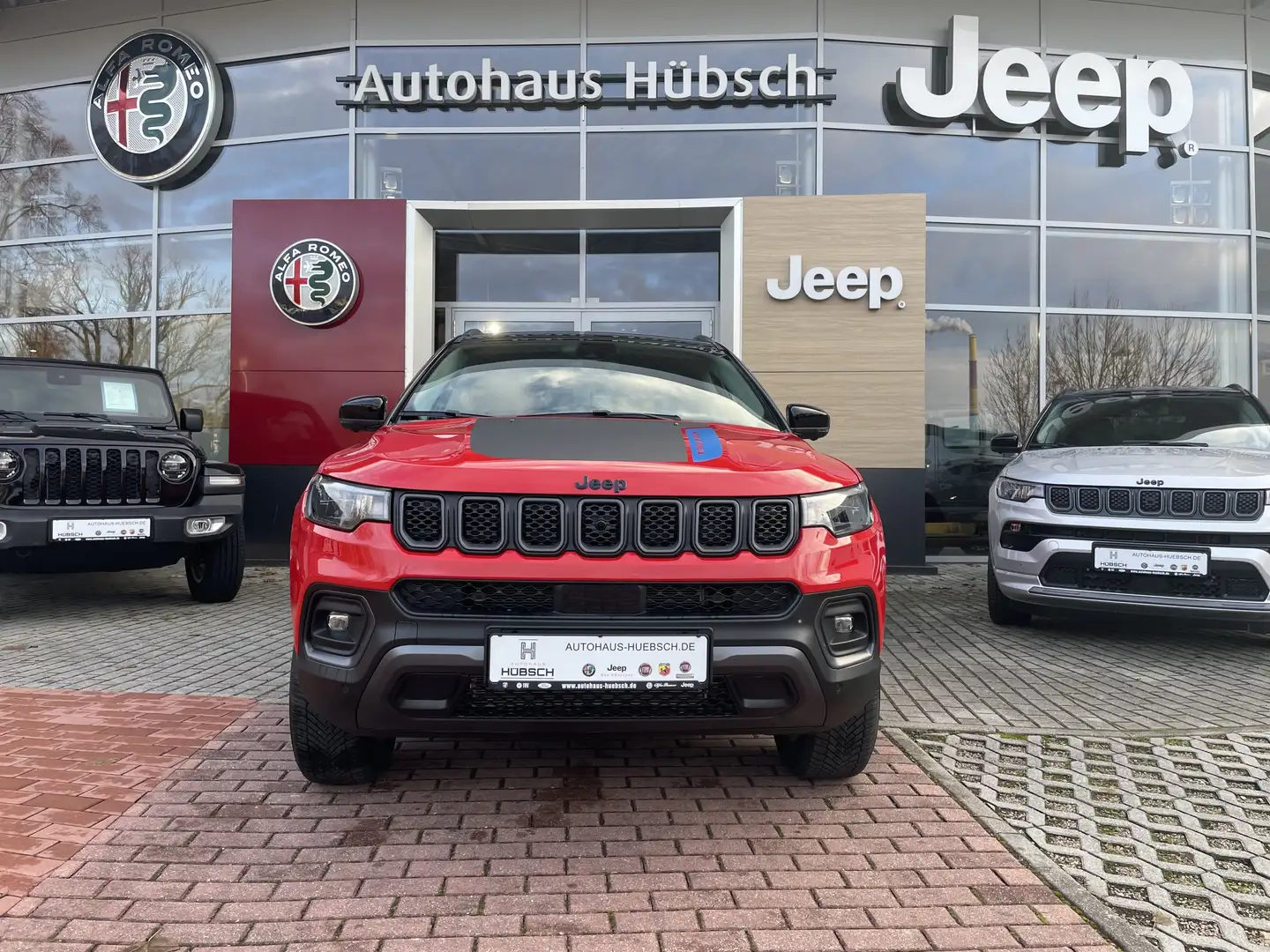 Jeep Compass 4xe Trailhawk Plug-In Hybrid 4WD Rot - 1