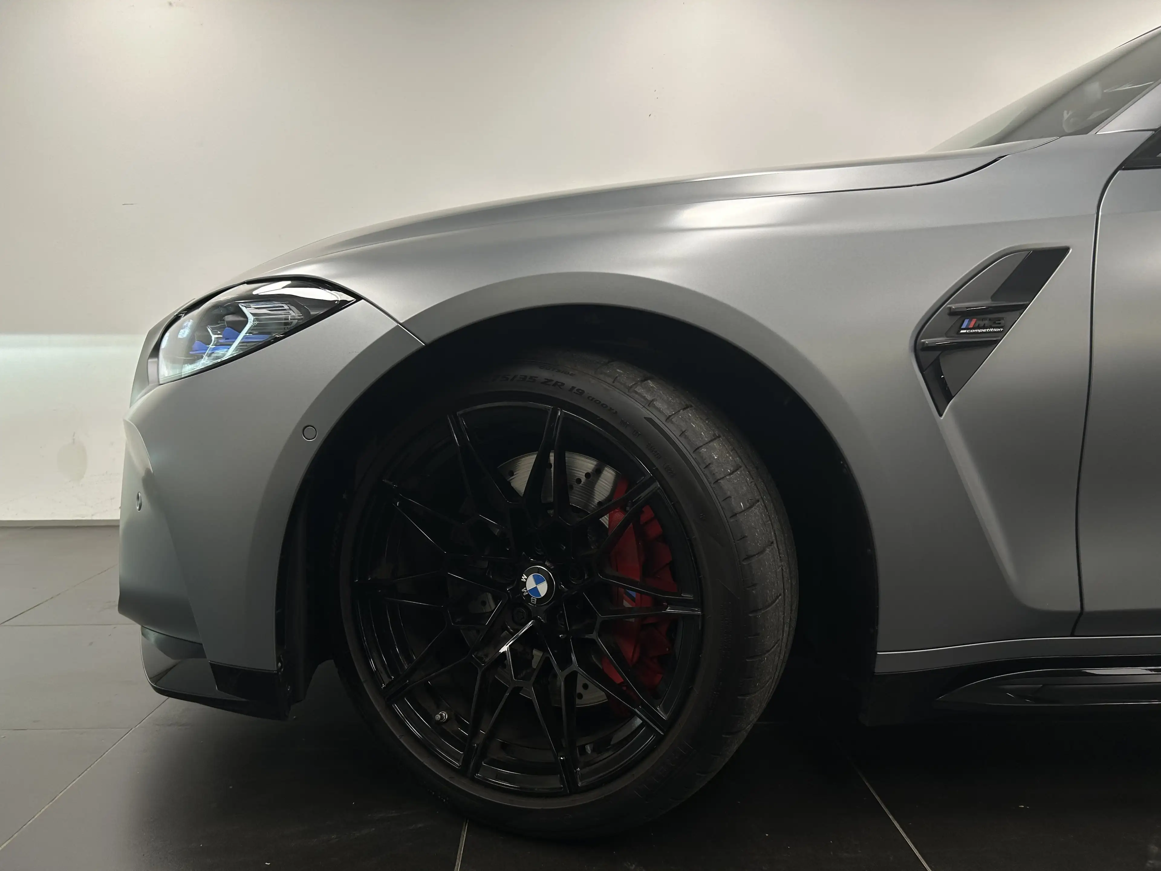 BMW M3 Competition M xDrive Touring — photo 9