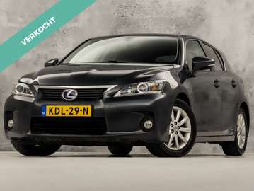 Hybrid Sport Automaat (NAVIGATIE, CLIMATE, ALCANTA