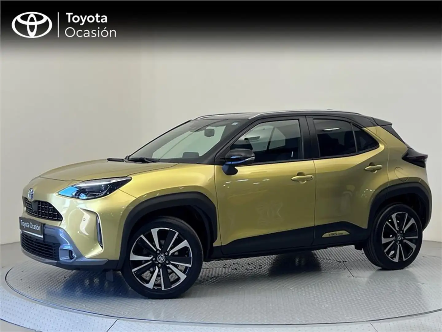 Toyota Yaris Cross 5 Puertas Premiere Edition 120H e-CVT (AWD-i) - 1