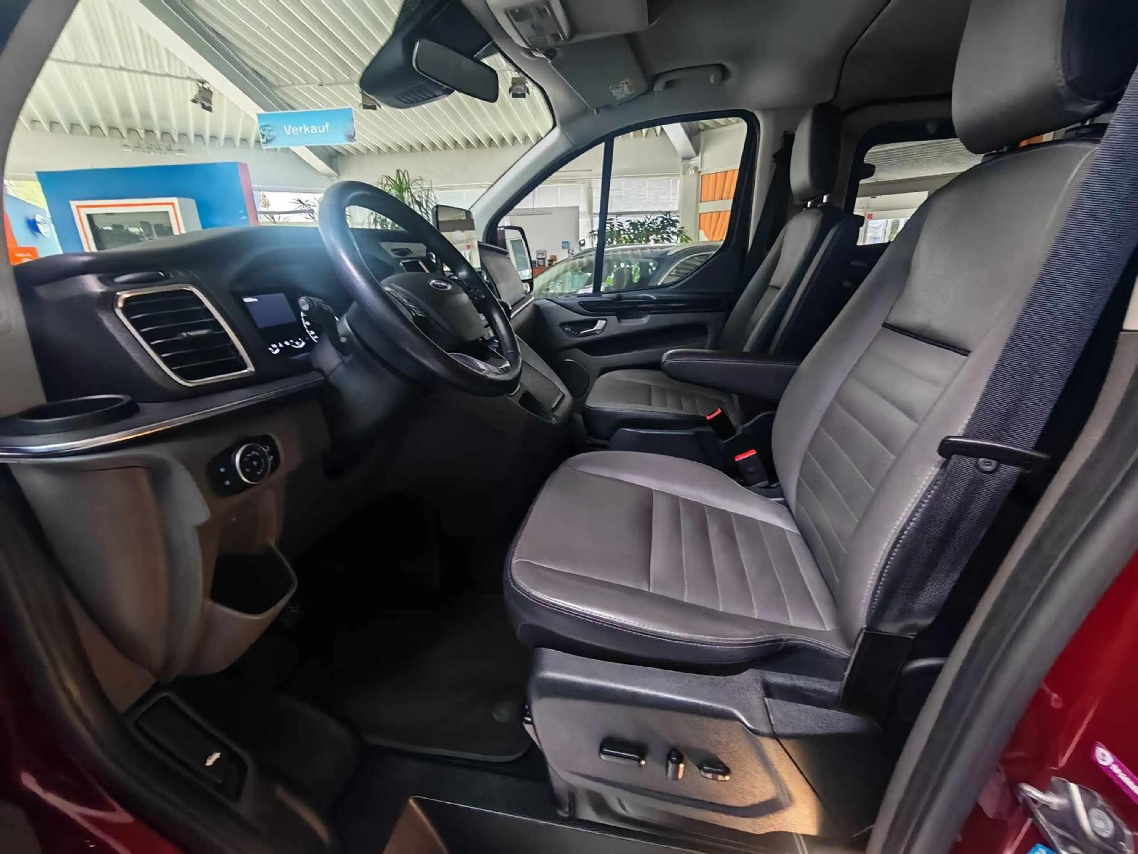 Ford Tourneo Custom TiTANiUM X L2 VOLL Sthz LEDER XENON KAMERA iACC AH — photo 11