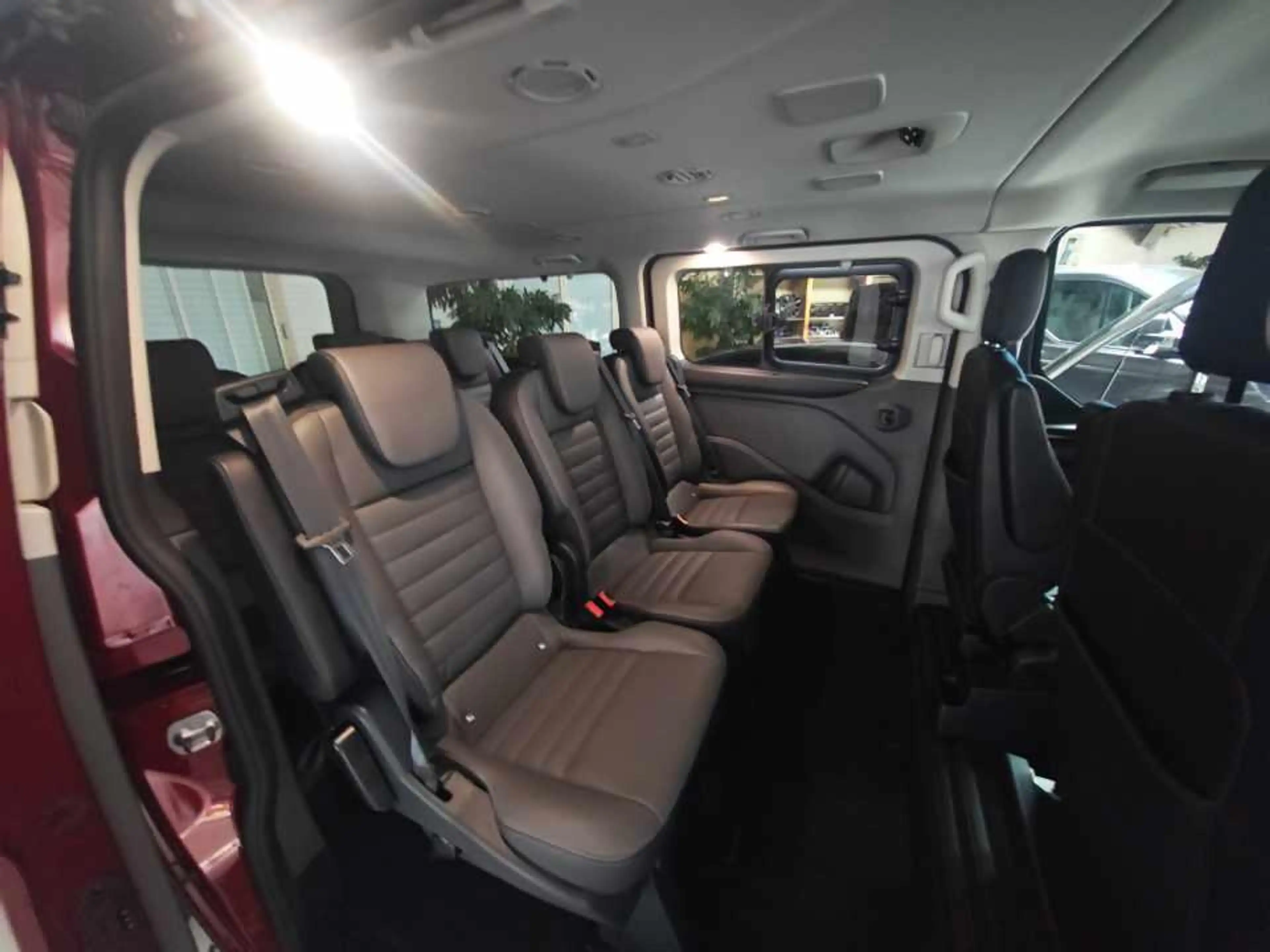 Ford Tourneo Custom TiTANiUM X L2 VOLL Sthz LEDER XENON KAMERA iACC AH — photo 9