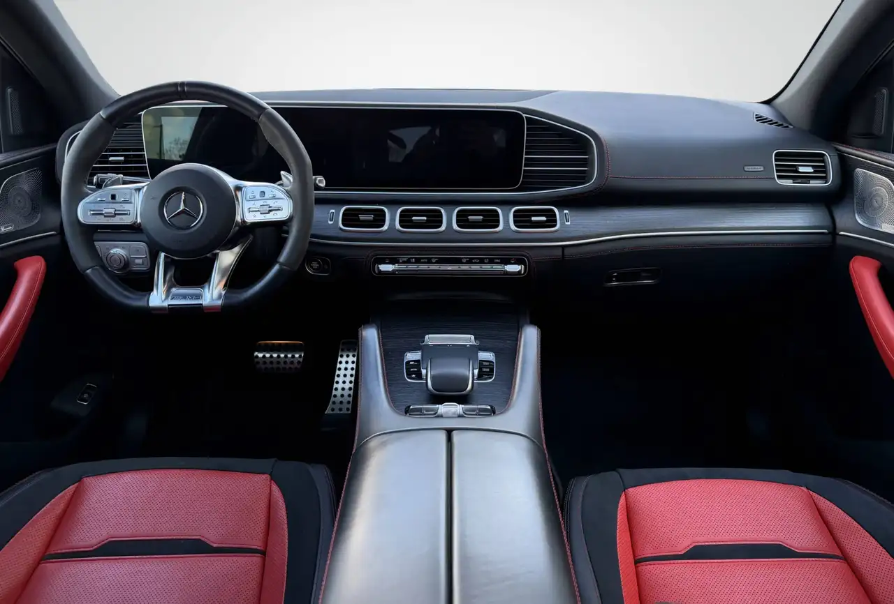 Mercedes-Benz GLE снимка Mercedes-Benz GLE
