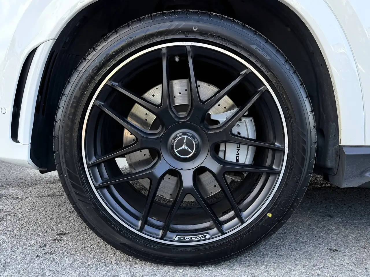Mercedes-Benz GLE снимка Mercedes-Benz GLE