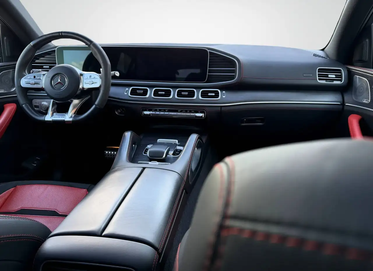Mercedes-Benz GLE снимка Mercedes-Benz GLE