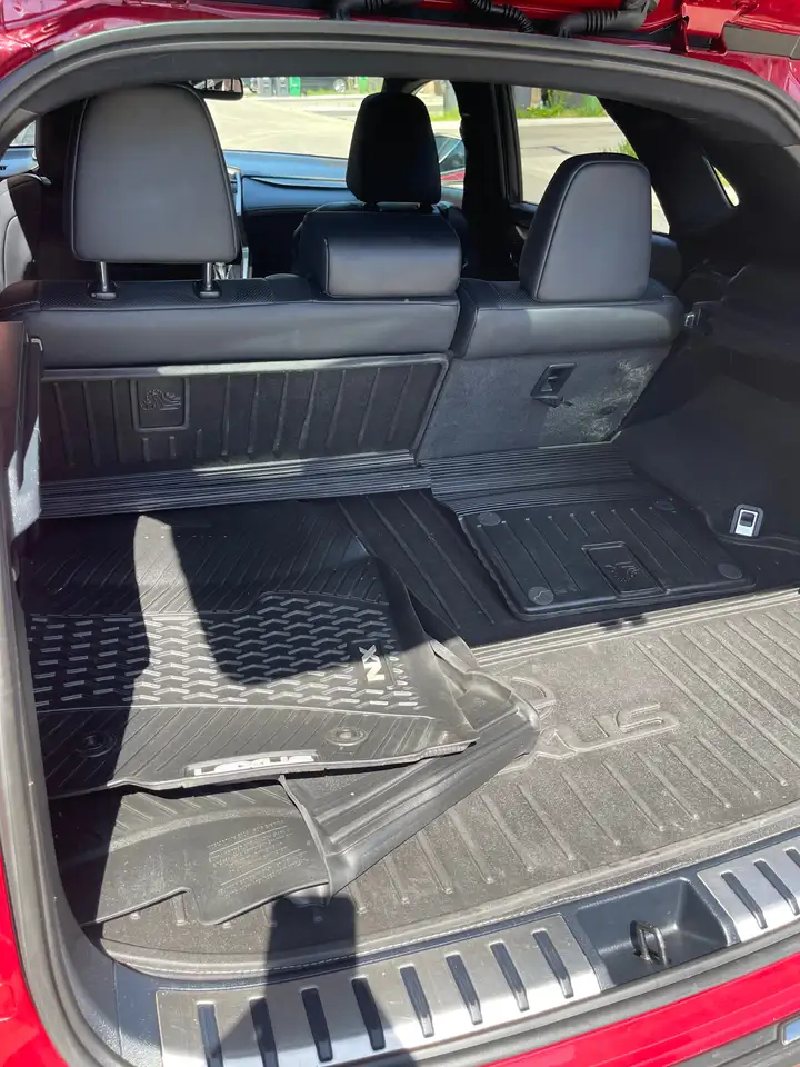Lexus NX снимка Lexus NX