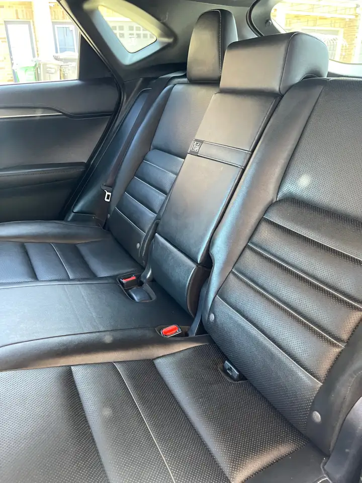 Lexus NX снимка Lexus NX