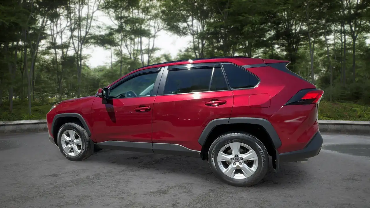 Toyota RAV 4 снимка Toyota RAV 4