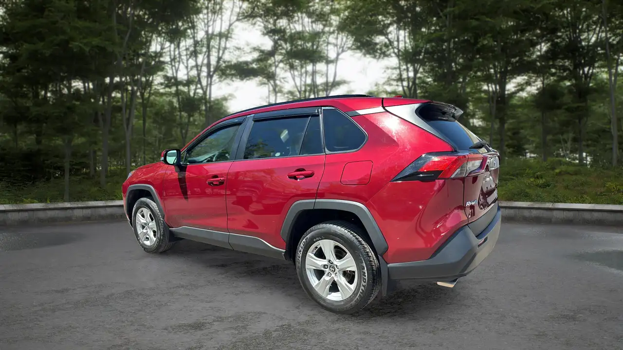 Toyota RAV 4 снимка Toyota RAV 4
