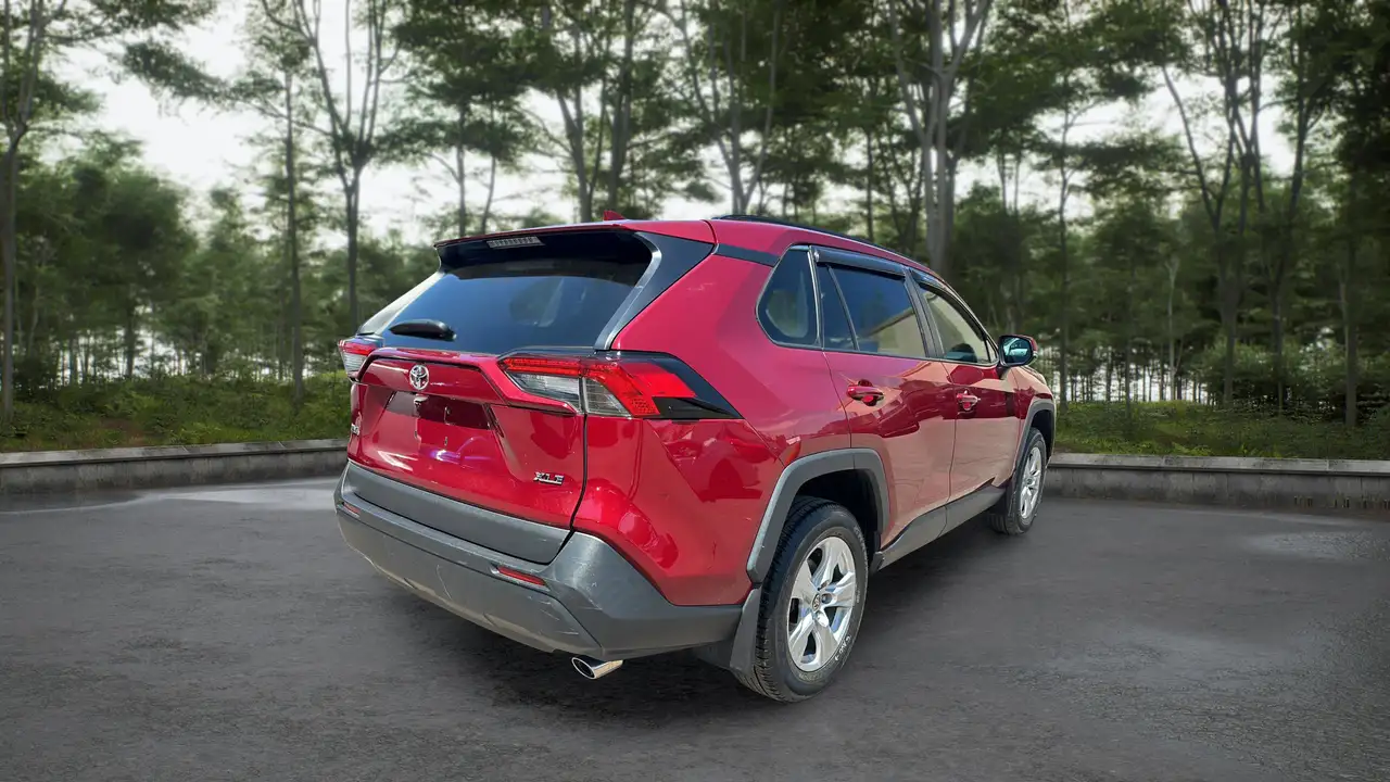 Toyota RAV 4 снимка Toyota RAV 4