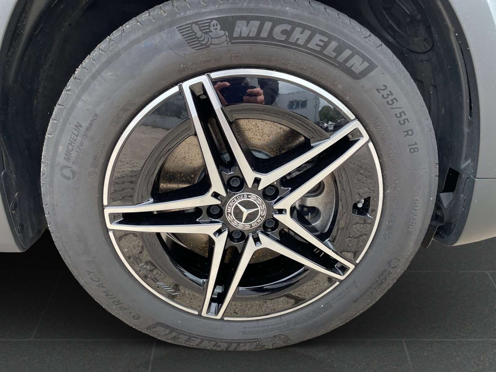 Mercedes-Benz EQB