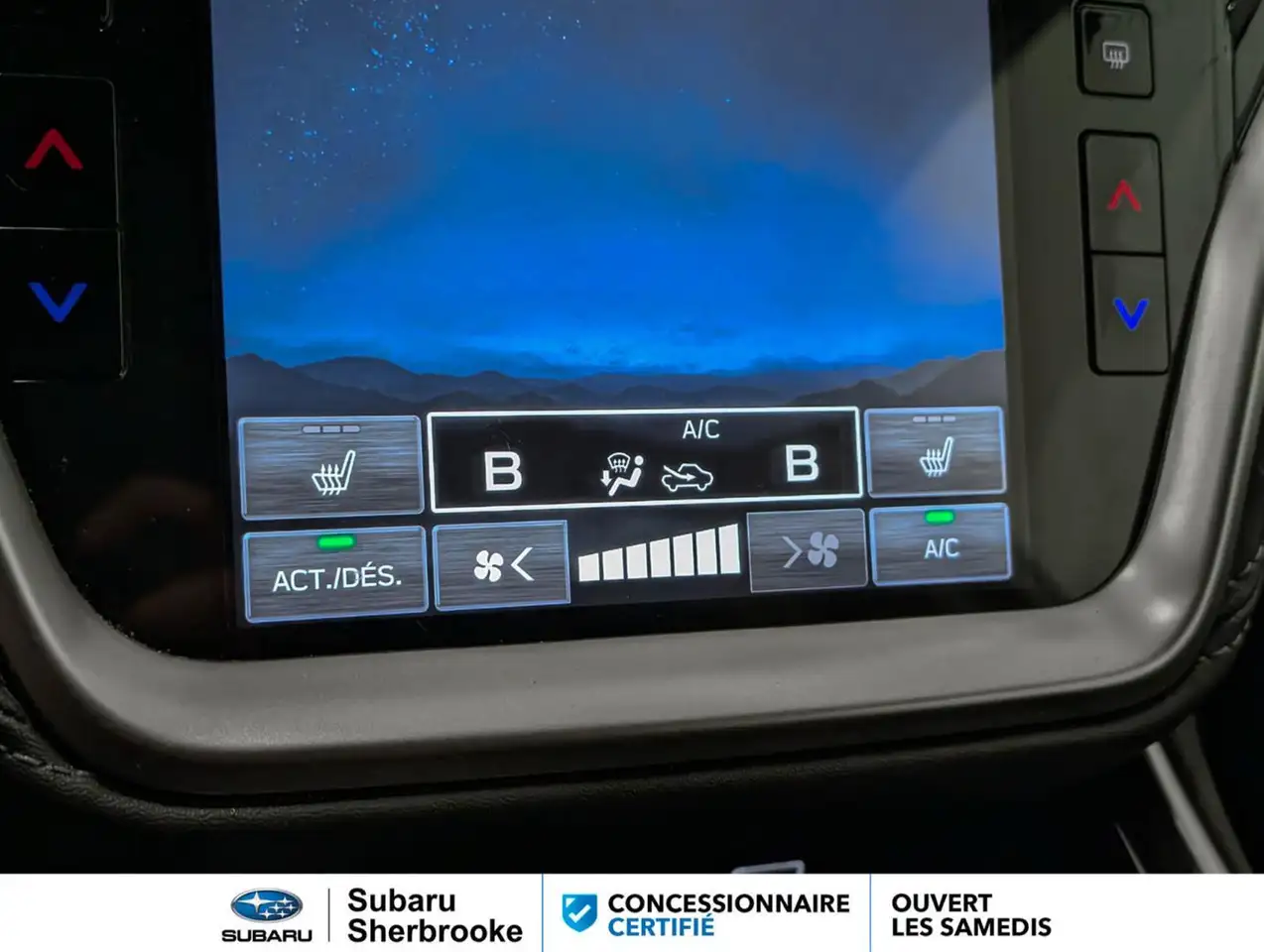Subaru OUTBACK снимка Subaru OUTBACK