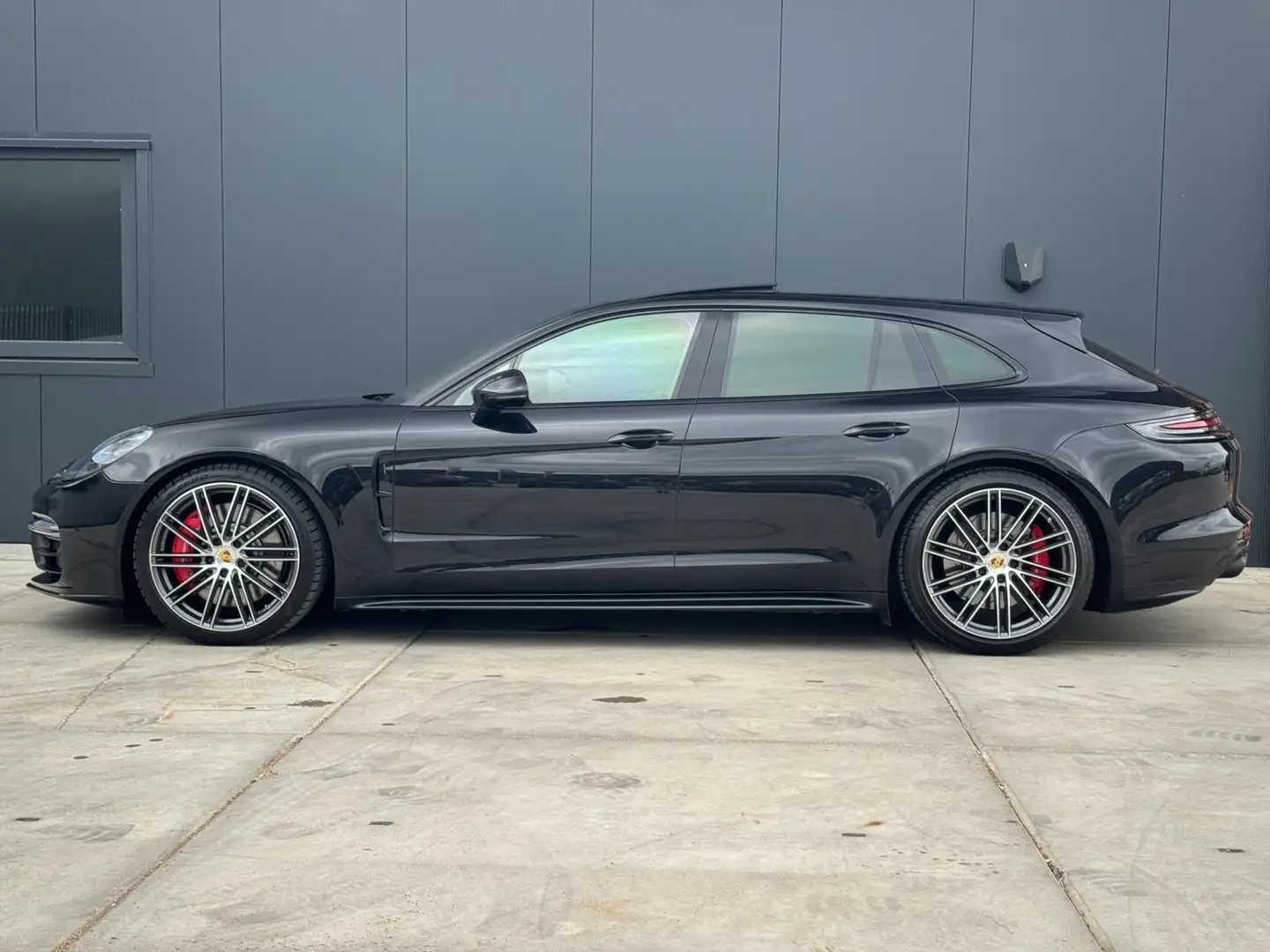 Porsche Panamera Sport Turismo 4.0 Turbo 2018|Luchtvering|Akrapovic Noir - 2