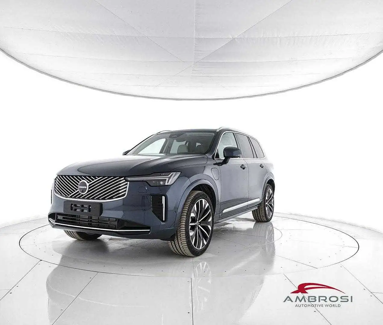 Volvo XC90 T8 AWD Plug-in hybrid Elettrica/Benzina Ultra Brig Modrá - 1