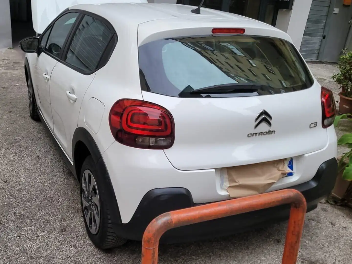 Citroen C3 1.5 bluehdi Shine s Wit - 2