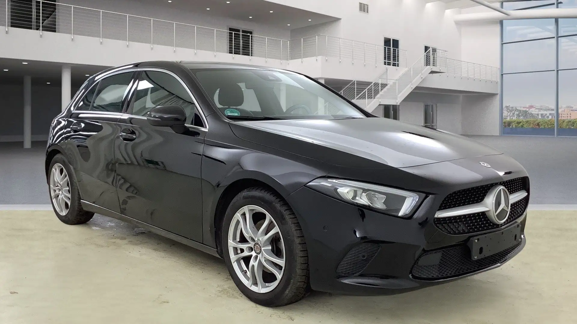 Mercedes-Benz A 180 A 180 Progressive /1Hand /Navi/LED/PDC/TEMPO/SHZ Schwarz - 2