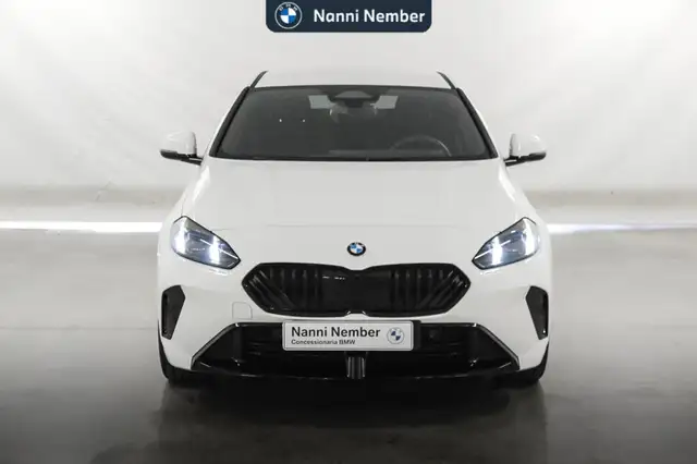 BMW 2 Series view 2