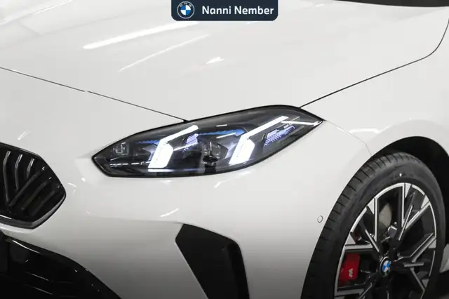 BMW 2 Series view 5