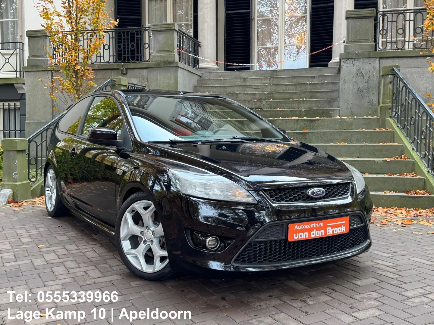 Ford Focus 2.5 ST 226Pk Face Lift Xenon Keyless Go Airco 18"L Zwart - 2