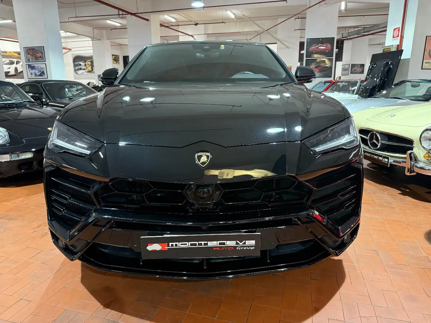 Lamborghini Urus 4.0 Uff.Italia Pelle Terra Asia -Tetto-Unico prop. Nero - 2