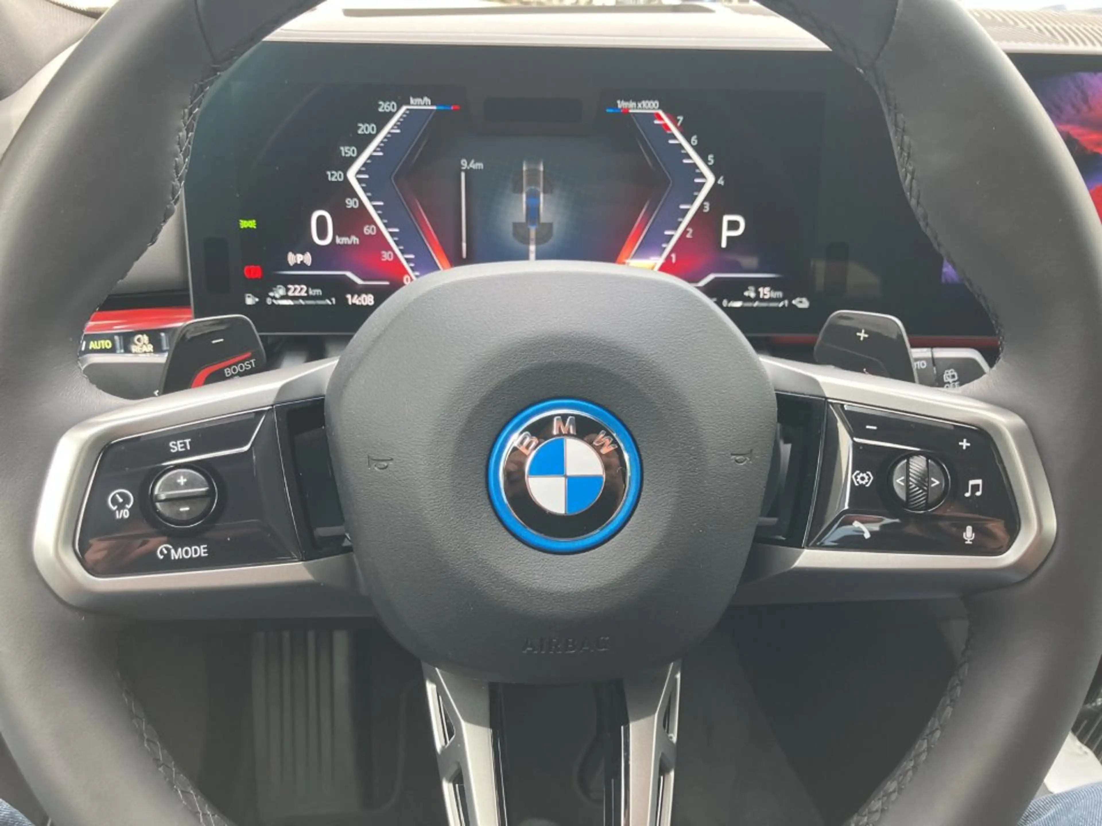 BMW 530 e xDrive — photo 7