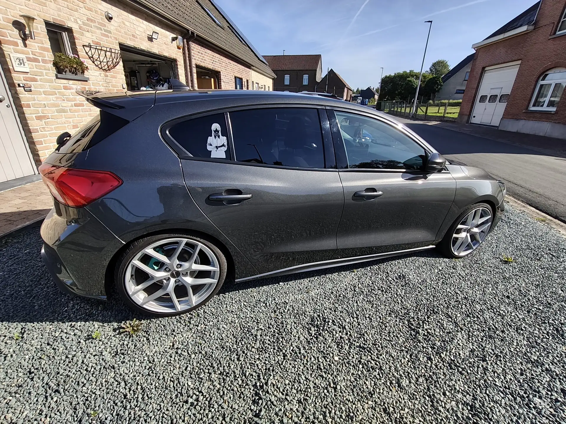 Ford Focus 1.0 EcoBoost 2020 블랙 사진 4