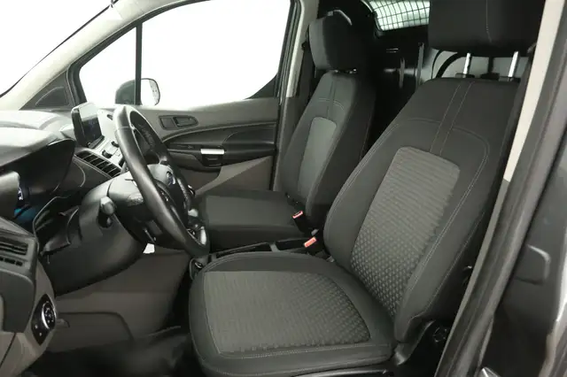 Ford Transit Connect view 9