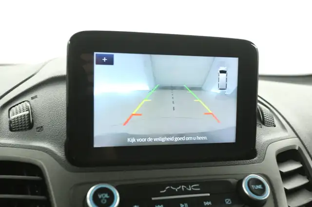 Ford Transit Connect view 13