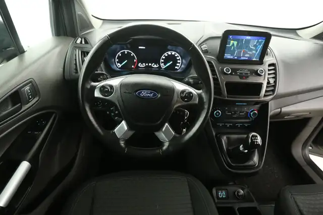 Ford Transit Connect view 2