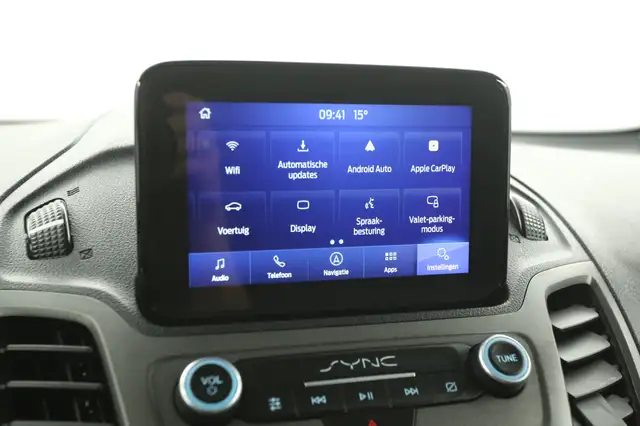 Ford Transit Connect view 15