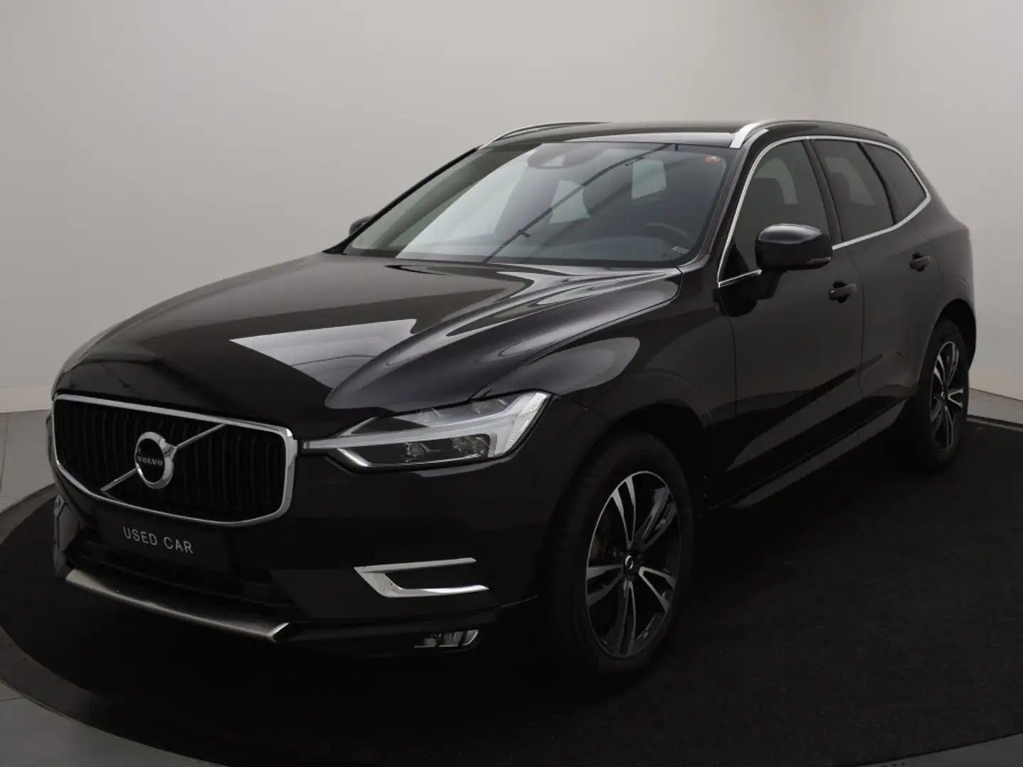 Volvo XC60 B5 AUT(8) INSCRIPTION LEDER STANDKACHEL KEYLESS TR Noir - 2