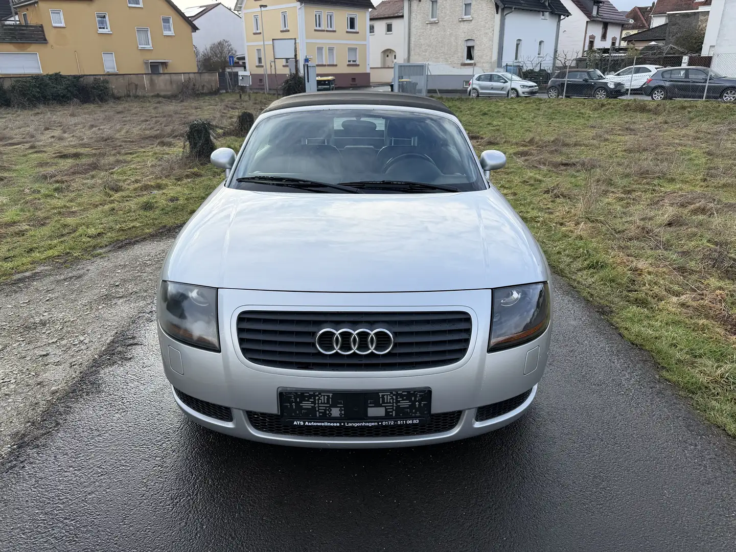 Audi TT 1.8 T Roadster*Leder*Klima*SHZ*Xenon* Grau - 2