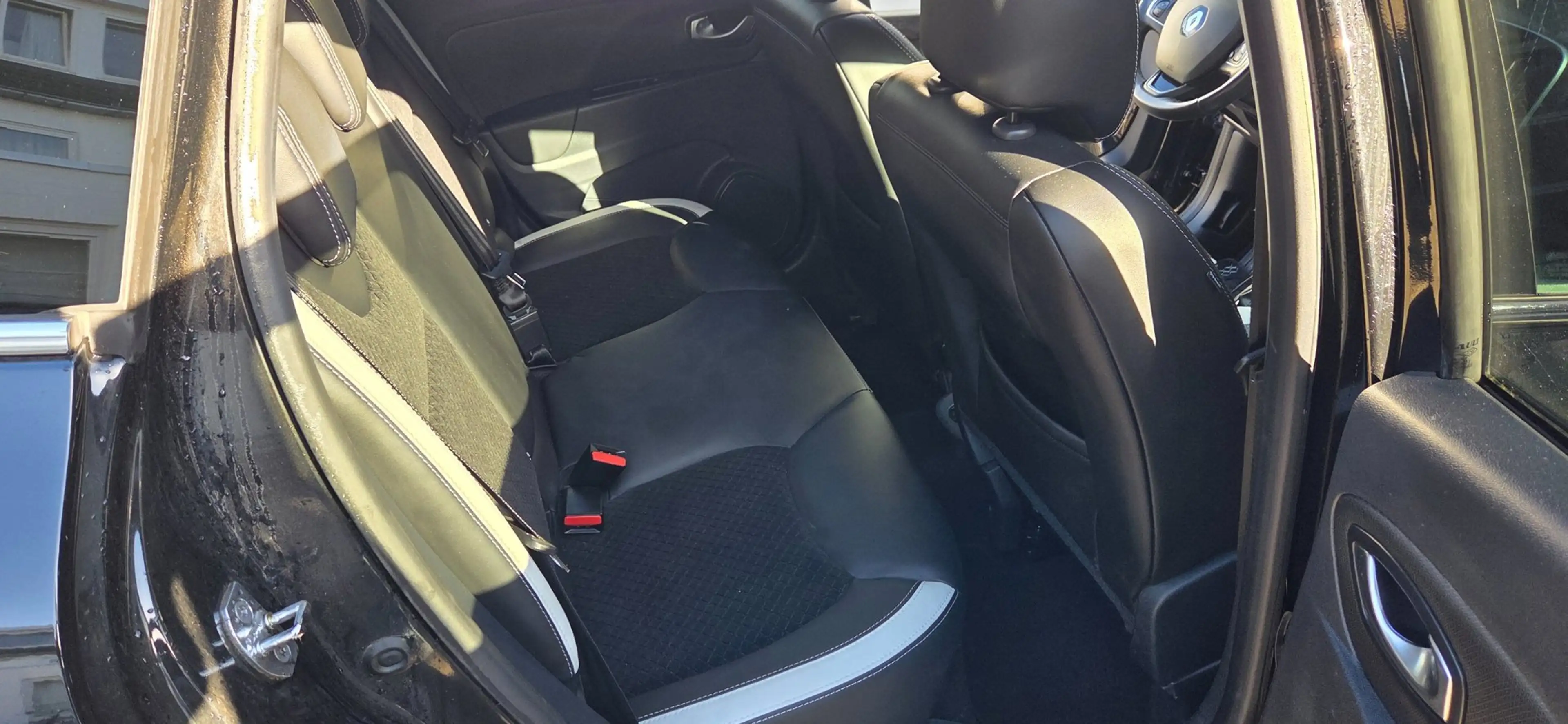 Renault Clio Estate 1.2 TCe Intens bose uitv lage km stand 33 d — photo 8